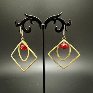 Artisan Handmade 1/20th 14K Yellow Gold Oval Square Hoop Earrings